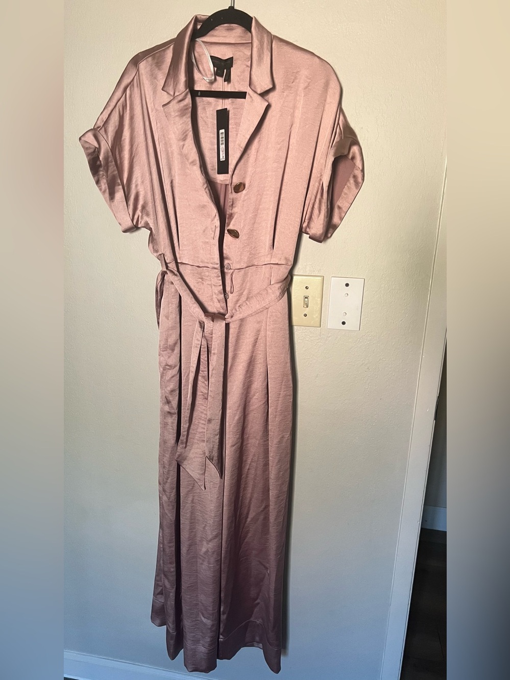 NWT Donna Karan Womens Size 6 Mauve Satin Short Sleeve Belted Wide Leg Jumpsuit